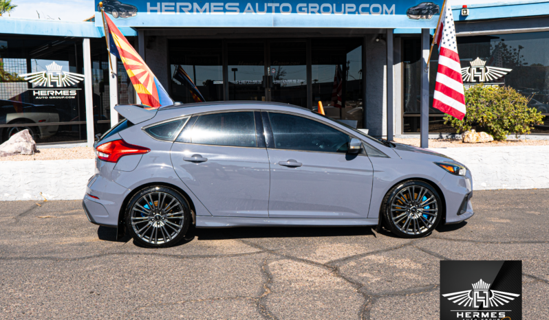 2017 Ford Focus RS Hatchback – MANUAL full