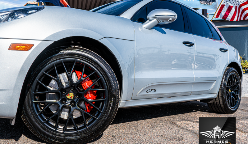 2018 Porsche Macan GTS Sport Utility full