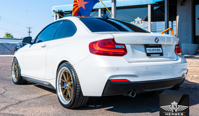 2016 BMW 2 Series M235i Coupe full
