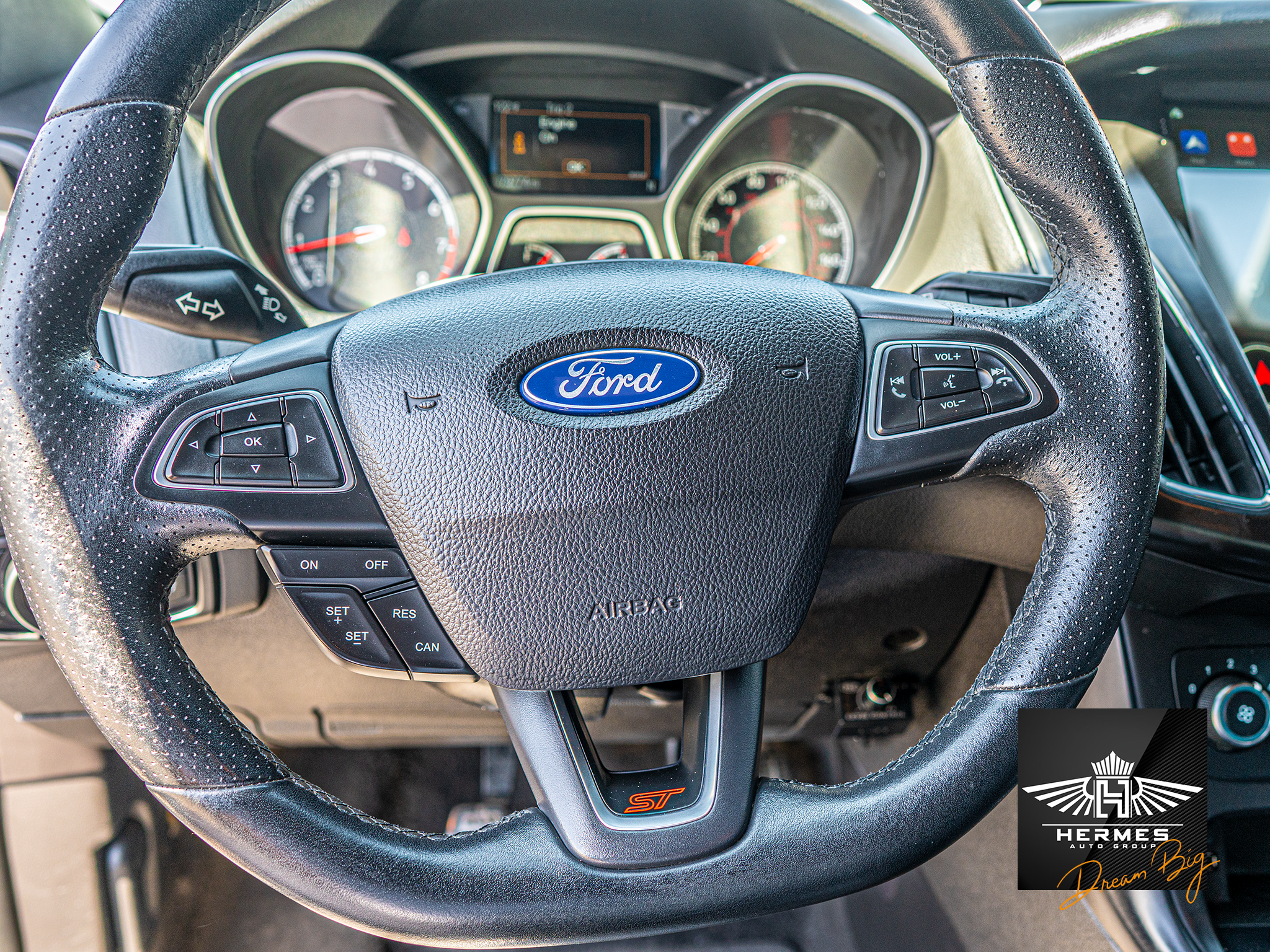 2017 Ford Focus ST - Photo 18