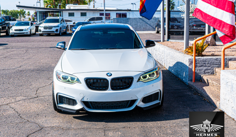 2016 BMW 2 Series M235i Coupe full