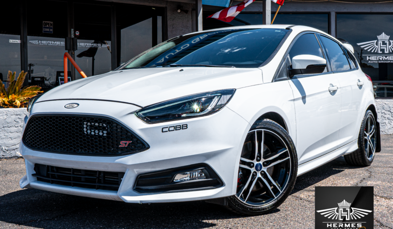 2018 Ford Focus ST Hatchback – MANUAL full