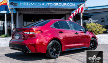 2022 Toyota Corolla SE Nightshade Edition Sedan full