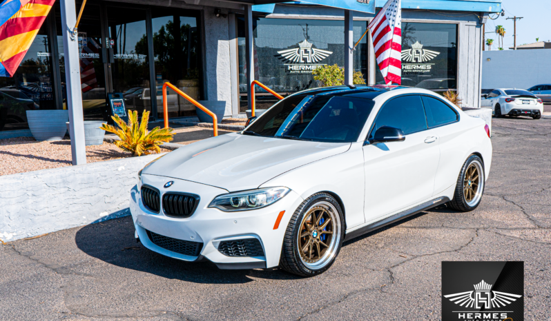 2016 BMW 2 Series M235i Coupe full