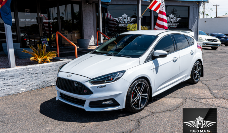 2018 Ford Focus ST Hatchback – MANUAL full