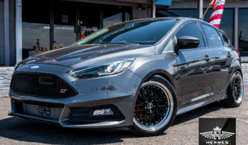 2017 Ford Focus ST Hatchback – MANUAL full