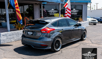 2017 Ford Focus ST Hatchback – MANUAL full