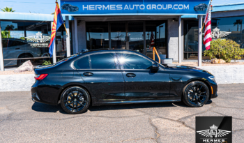 2020 BMW 3 Series 330i Sedan full