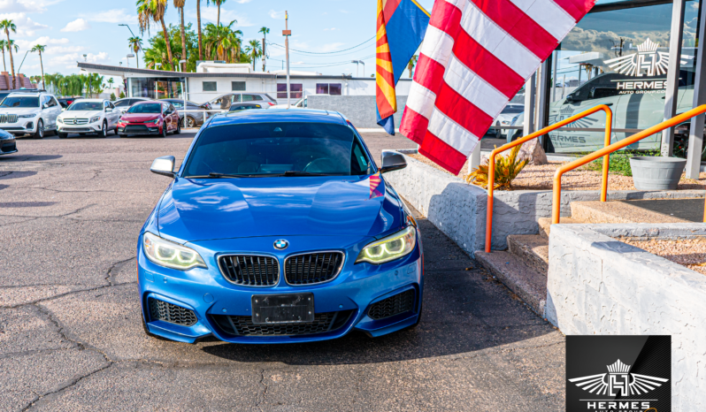 2016 BMW 2 Series M235i Coupe full