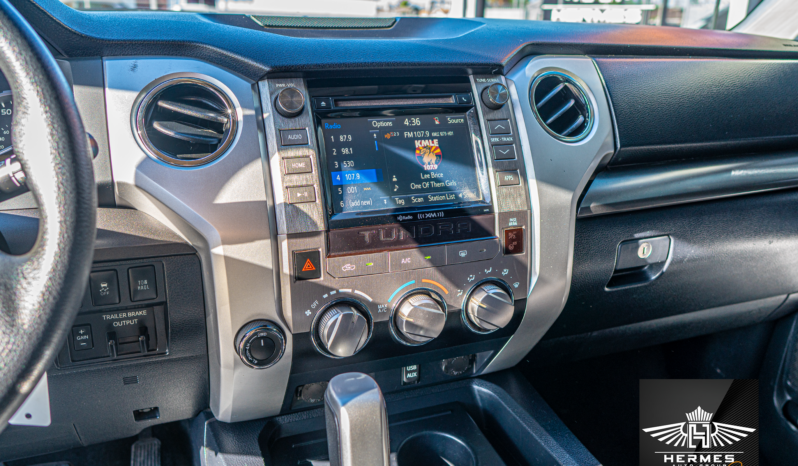 2019 Toyota Tundra CrewMax SR5 4WD TRD-Offroad Pickup 4D 5 1/2 ft full