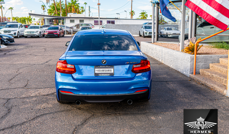 2016 BMW 2 Series M235i Coupe full