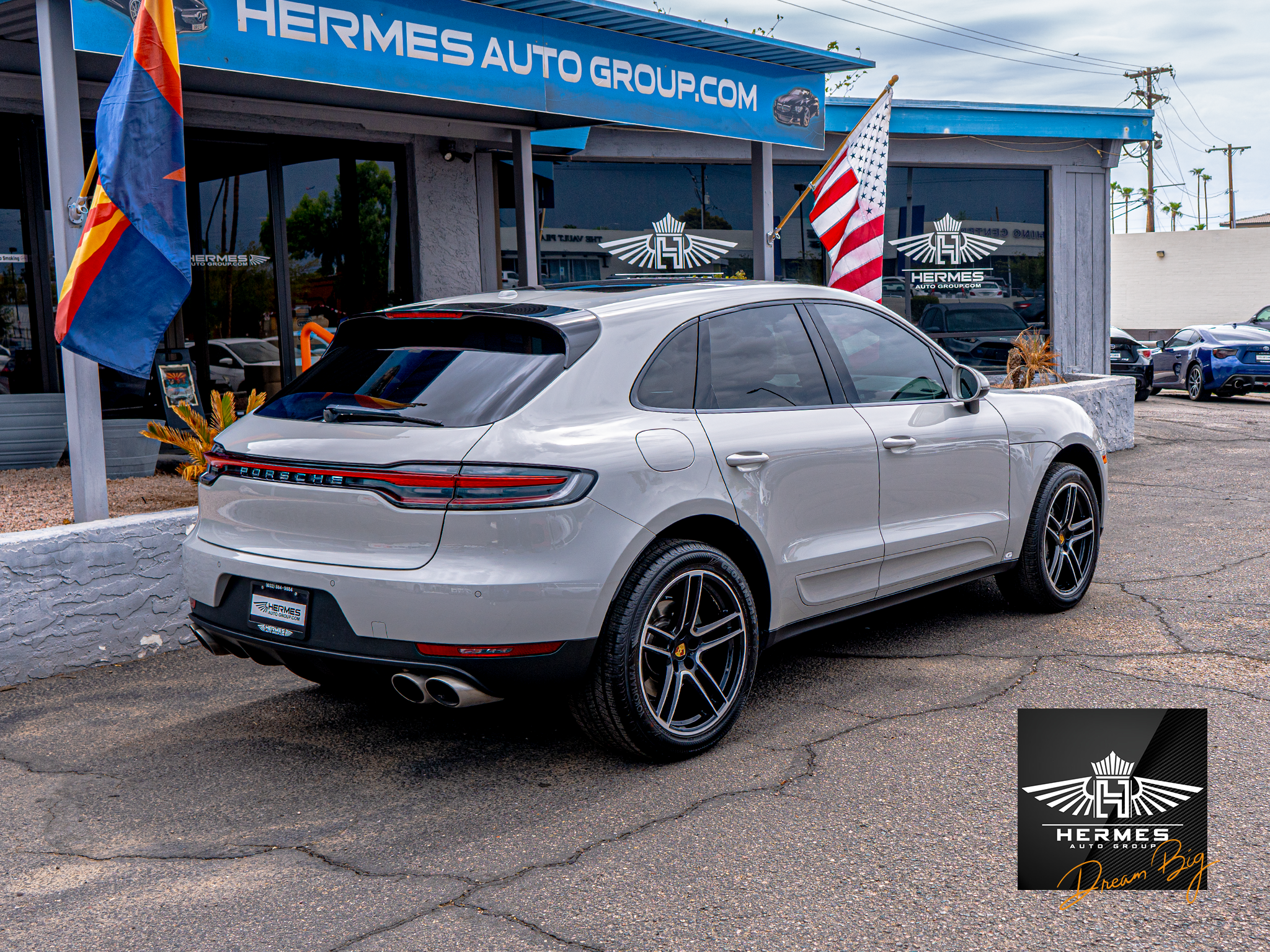2021 Porsche Macan S - Photo 8