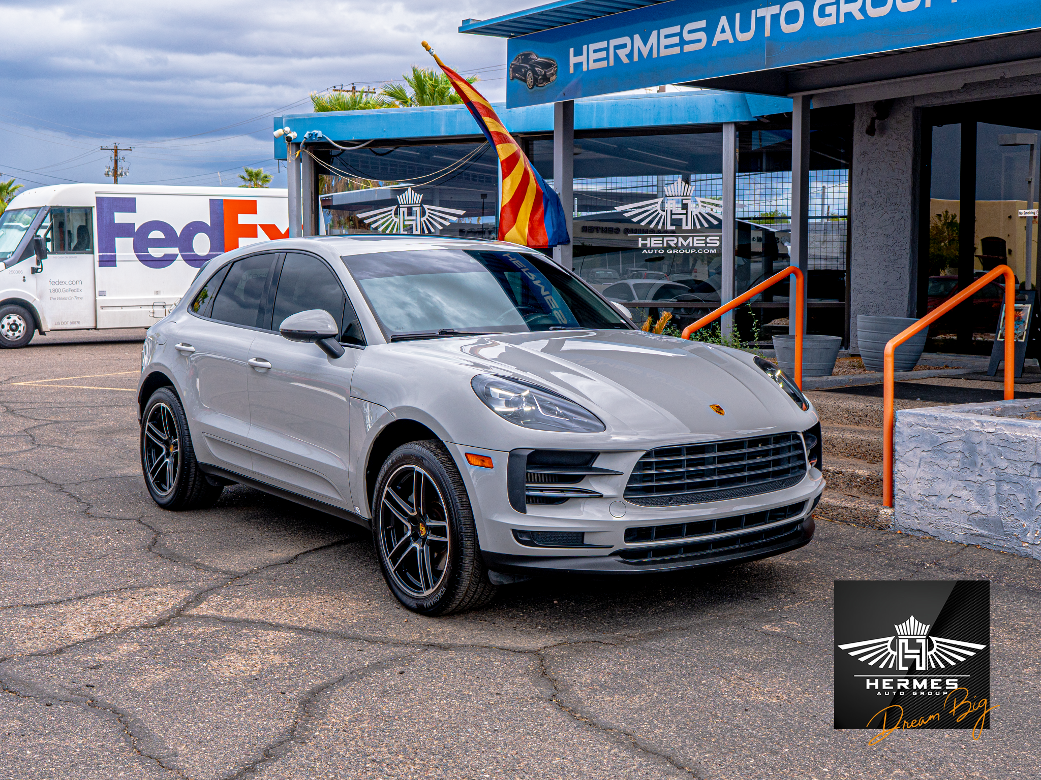 2021 Porsche Macan S - Photo 10