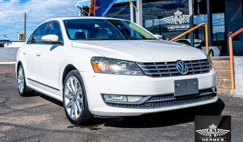 2013 Volkswagen Passat TDI SE Sedan full