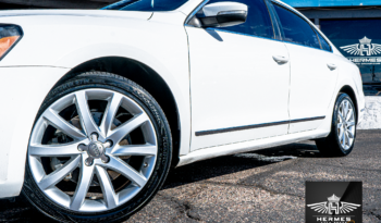 2013 Volkswagen Passat TDI SE Sedan full