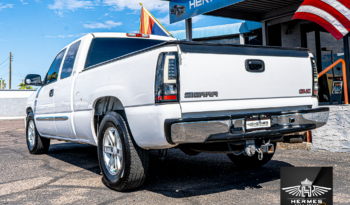 2005 GMC Sierra 1500 Extended Cab SLE Pickup 4D 6 1/2 ft full