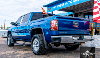 2018 GMC Sierra 1500 4WD Crew Cab SLT Pickup 4D 5 3/4 ft full