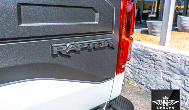 2018 Ford F150 SuperCrew Cab Raptor Pickup 4WD 5 1/2 ft full