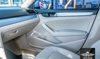 2013 Volkswagen Passat TDI SE Sedan full