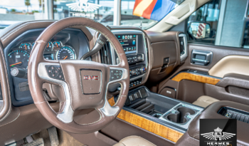 2018 GMC Sierra 1500 4WD Crew Cab SLT Pickup 4D 5 3/4 ft full