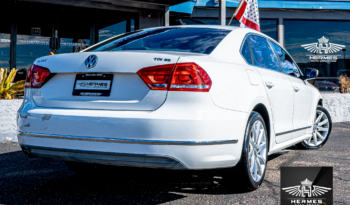 2013 Volkswagen Passat TDI SE Sedan full