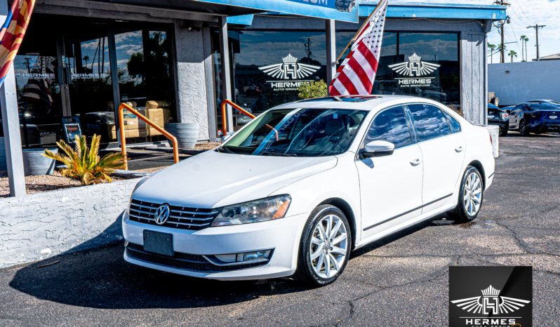2013 Volkswagen Passat TDI SE Sedan full