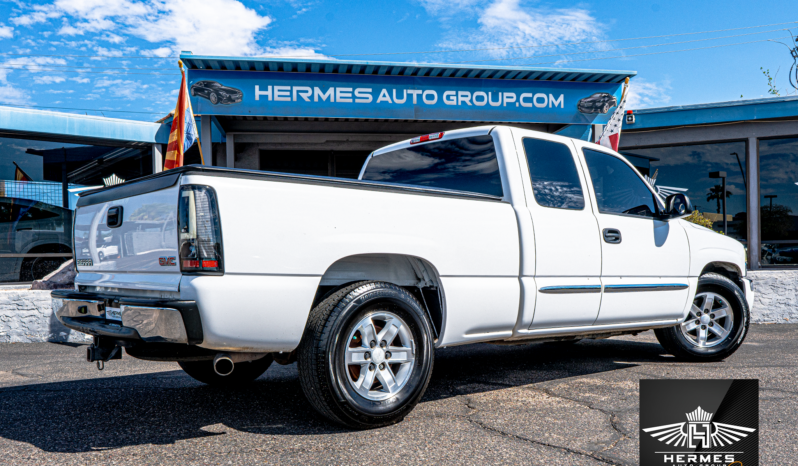 2005 GMC Sierra 1500 Extended Cab SLE Pickup 4D 6 1/2 ft full