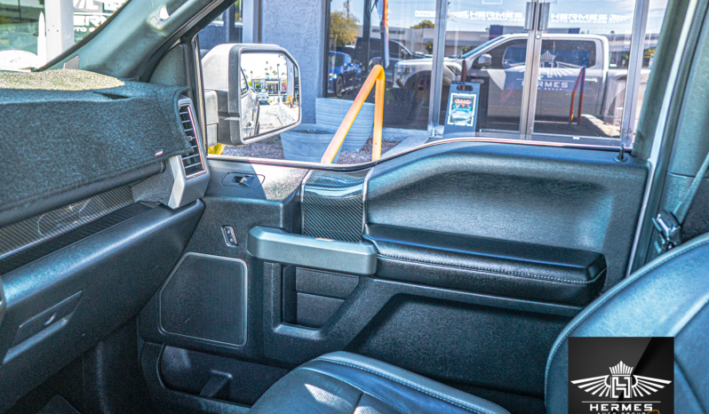 2018 Ford F150 SuperCrew Cab Raptor Pickup 4WD 5 1/2 ft full