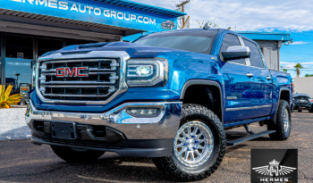 2018 GMC Sierra 1500 4WD Crew Cab SLT Pickup 4D 5 3/4 ft full