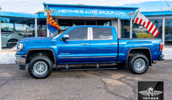 2018 GMC Sierra 1500 4WD Crew Cab SLT Pickup 4D 5 3/4 ft full