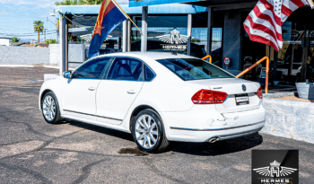 2013 Volkswagen Passat TDI SE Sedan full