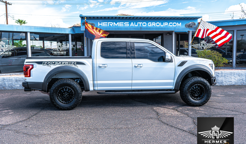 2018 Ford F150 SuperCrew Cab Raptor Pickup 4WD 5 1/2 ft full