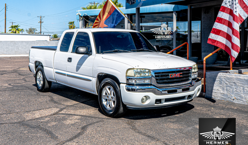 2005 GMC Sierra 1500 Extended Cab SLE Pickup 4D 6 1/2 ft full